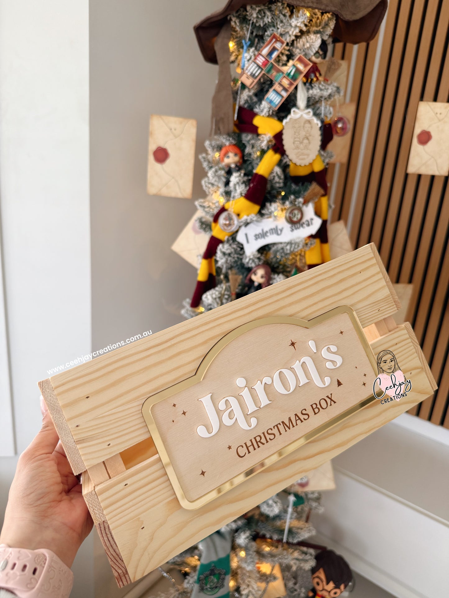 Christmas Box Crate