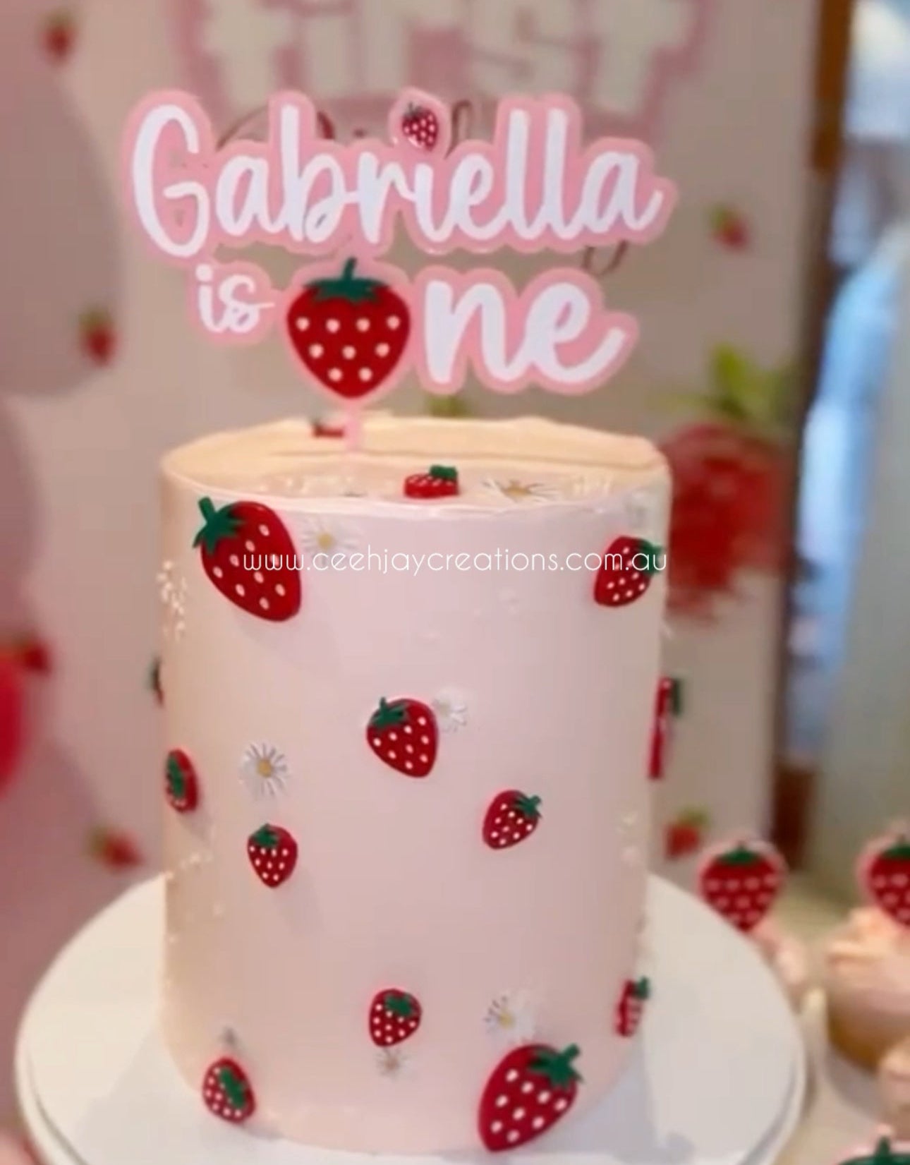 Strawberry Cake Topper / Fropper / Cupcake Topper