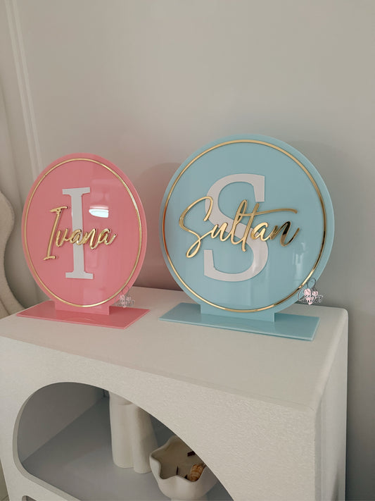 Round Name Plaque w/ Stand