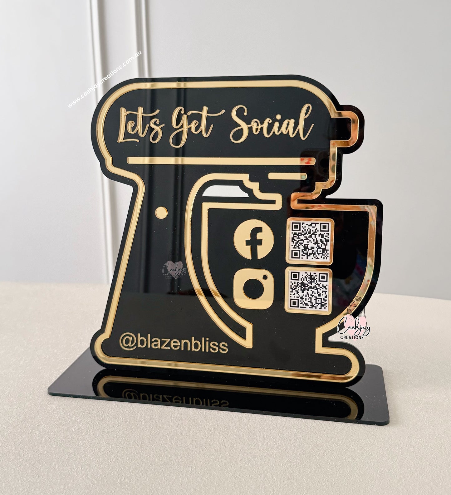 Bakery Social Media Sign